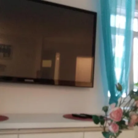 Komfortowe W Villi Blisko Natury Apartament